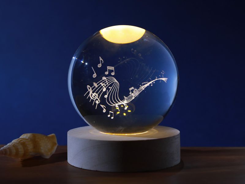 Lampka kryształowa kula Muzyka 8 cm